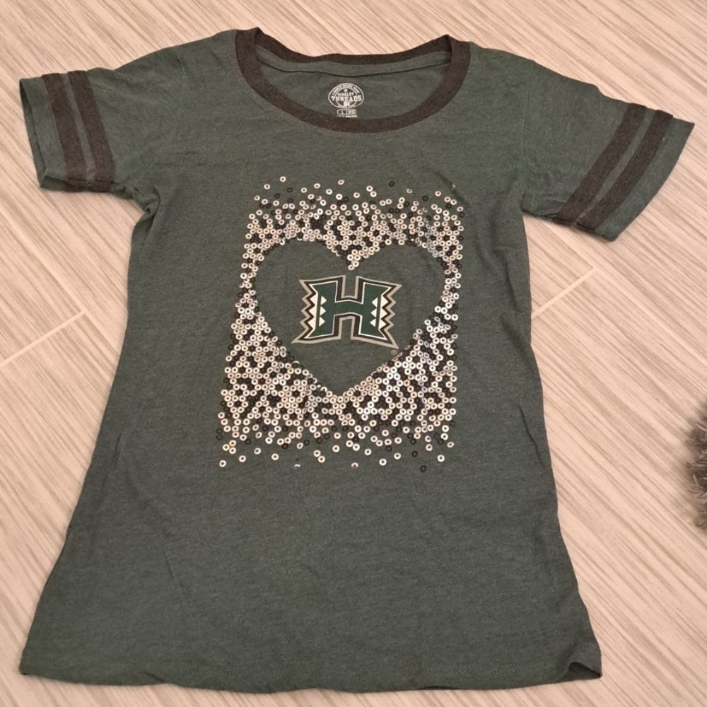 University of Hawaii Girls T-Shirt L